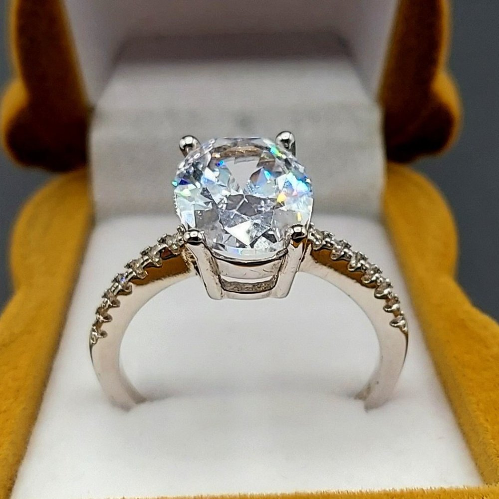Large Oval Crystal Display Piece Engagement Ring Jewelry Silver